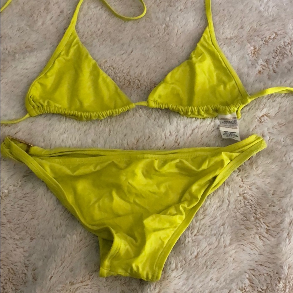 Bathing suit